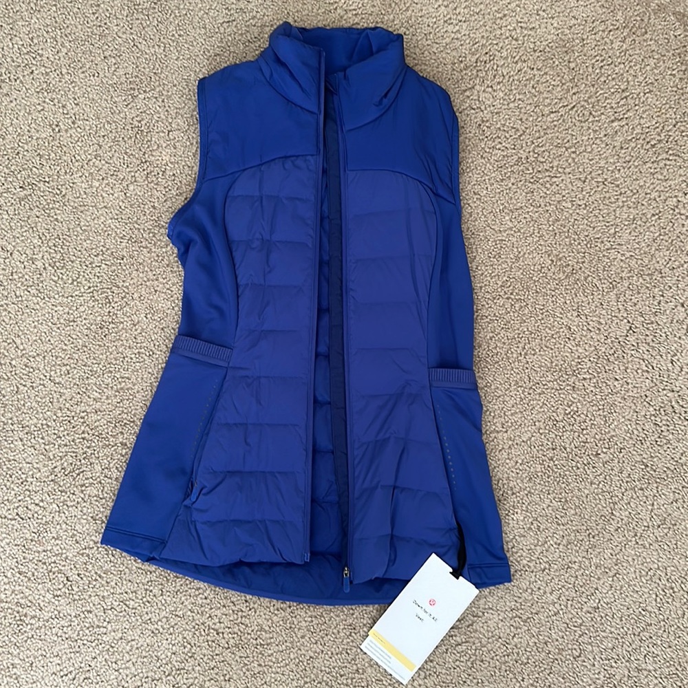 (Size 4) lululemon down for it all vest